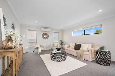 55A Pemberton Crescent_3