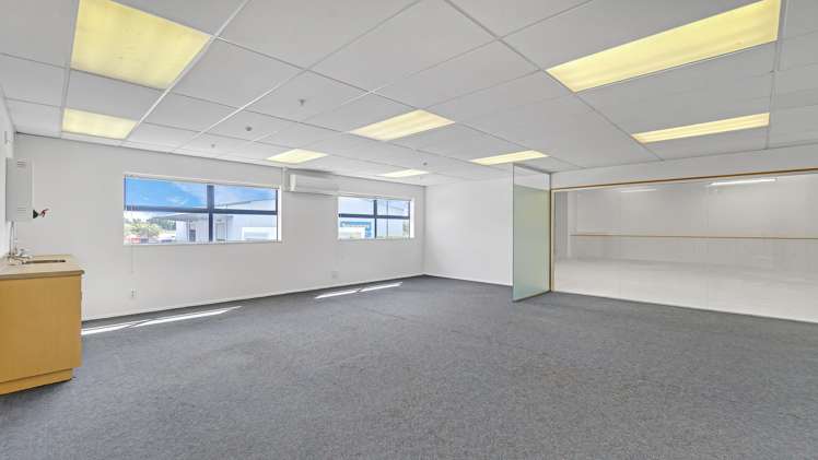 268 Main South Road Sockburn_7