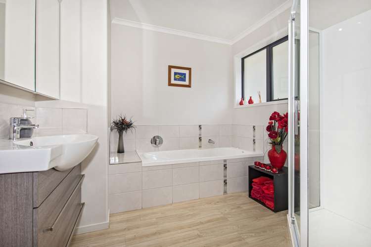 90 Pebble Beach Boulevard Kamo_11