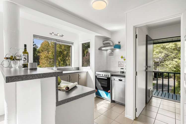 8 Lynngate Place Hillcrest_13