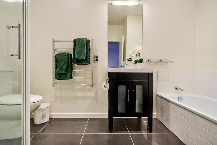 18/26 Wright Street Mount Cook_12