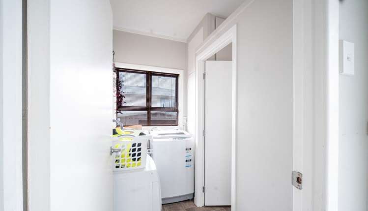 2/1 Cooper Place Papakura_7