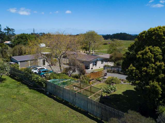 15 Pairatahi Road Kaingaroa_3