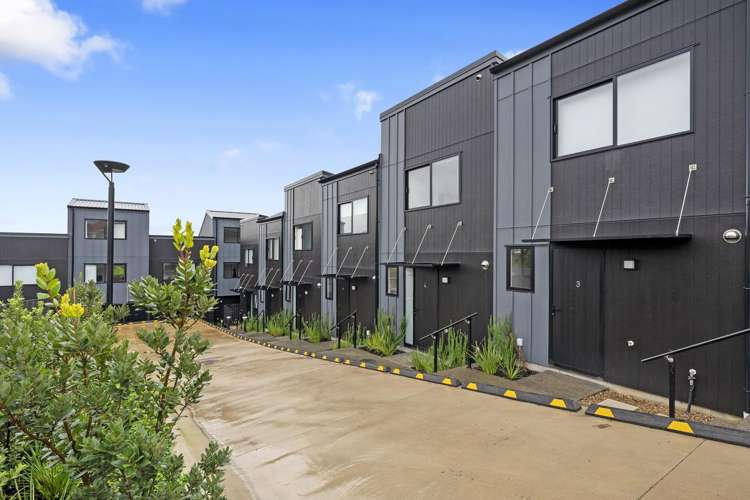 7/8 Chivalry Road Glenfield_13