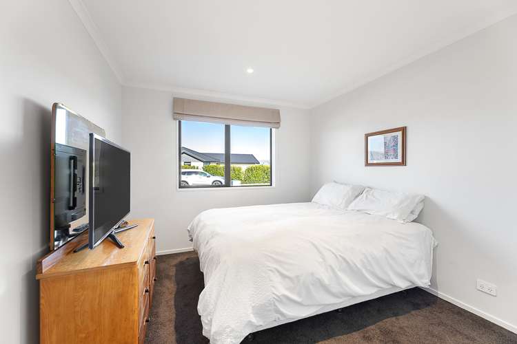 8 Nanchang Road Burleigh_15