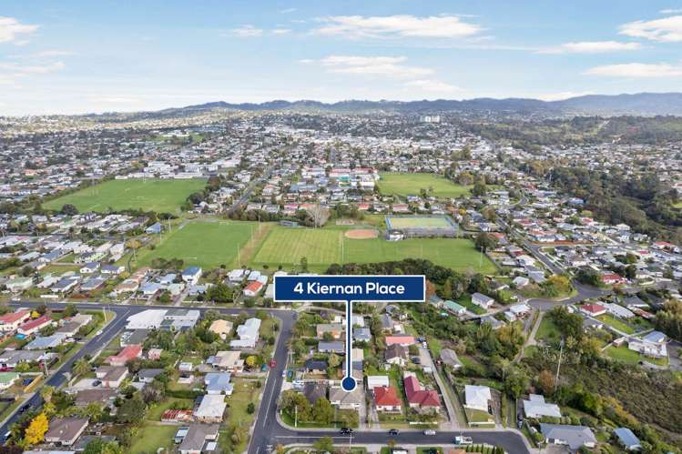 4 Kiernan Place Kelston_14