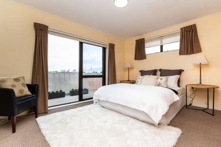 901a Dufferin Street Akina_8