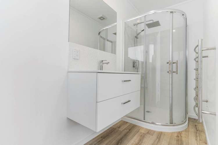 1b Tallington Crescent Torbay_13