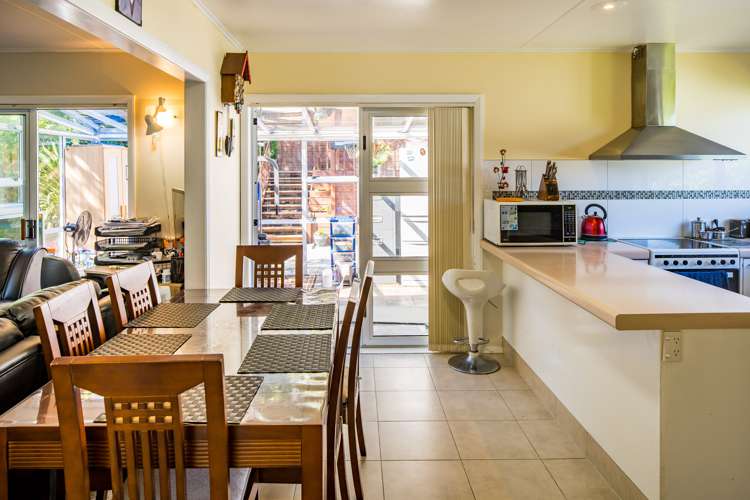 79 Sunshine Avenue Karori_5