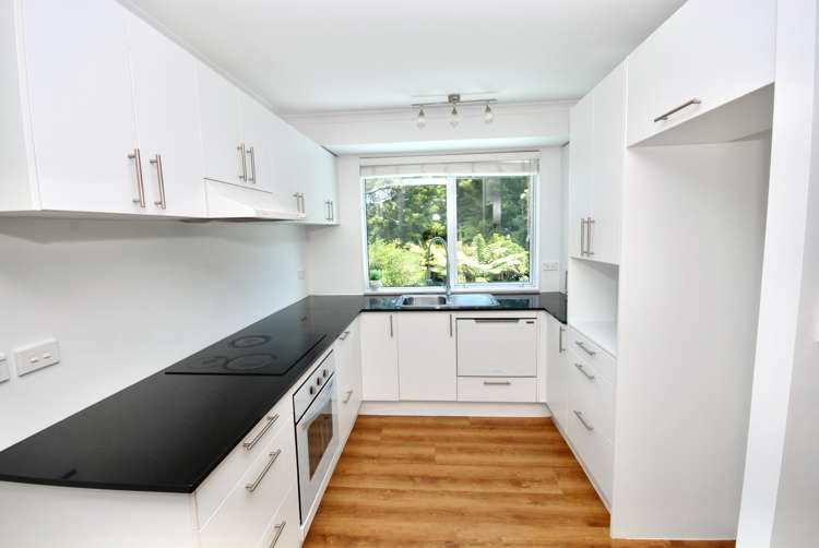 2/130 Spinella Drive Bayview_1