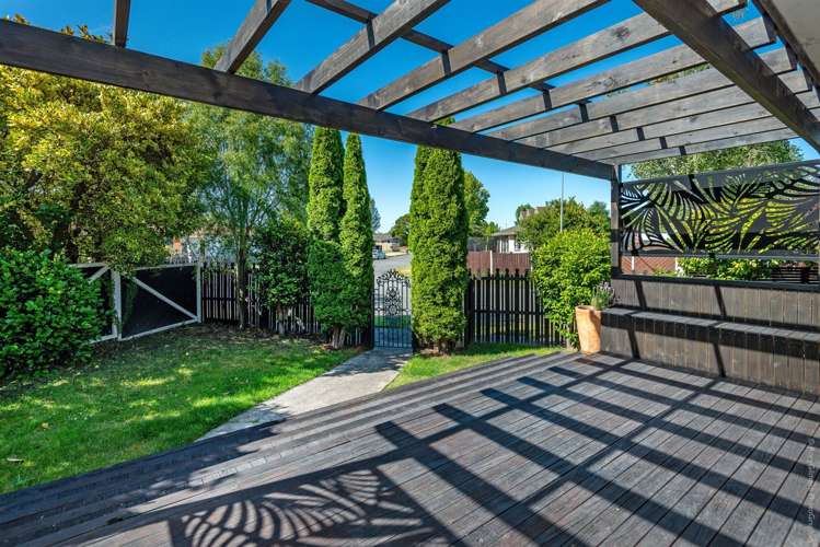 62 Solomon Avenue Redwood_21