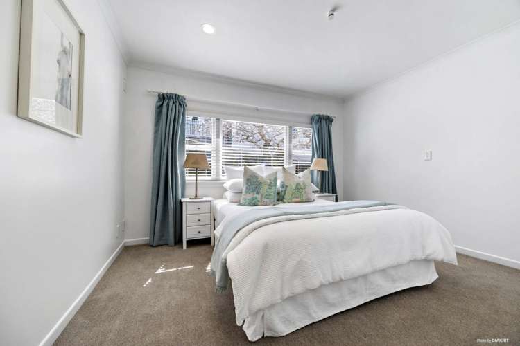 39 & 39A Ngatiawa Street One Tree Hill_12