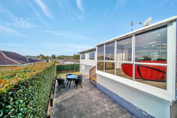 2/52 Highland Park Drive Highland Park_16