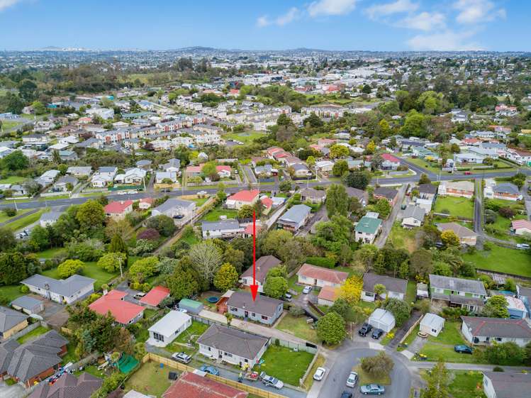 8 Karina Place Glen Eden_17