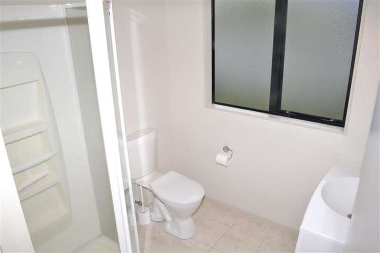 75 Meridian Grove Kelvin Grove_8