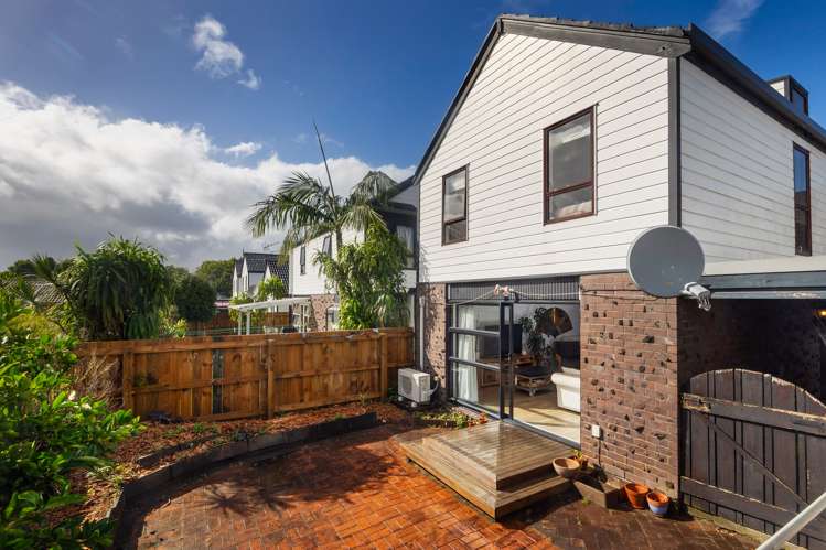 3/7 Koromiko Street New Lynn_16
