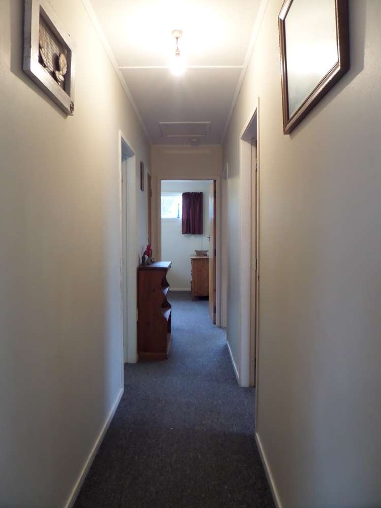 22 Hardie Grove Featherston_9