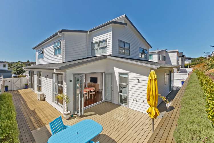 29 Remuremu Street Long Bay_24