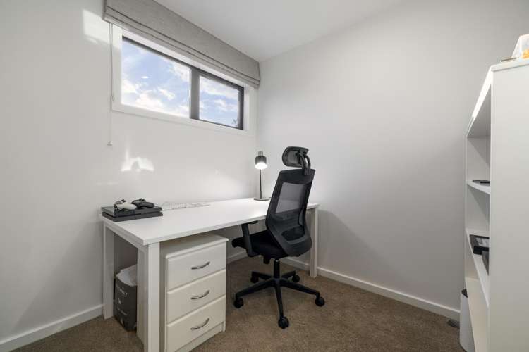 29 Oscar Road Greenhithe_26