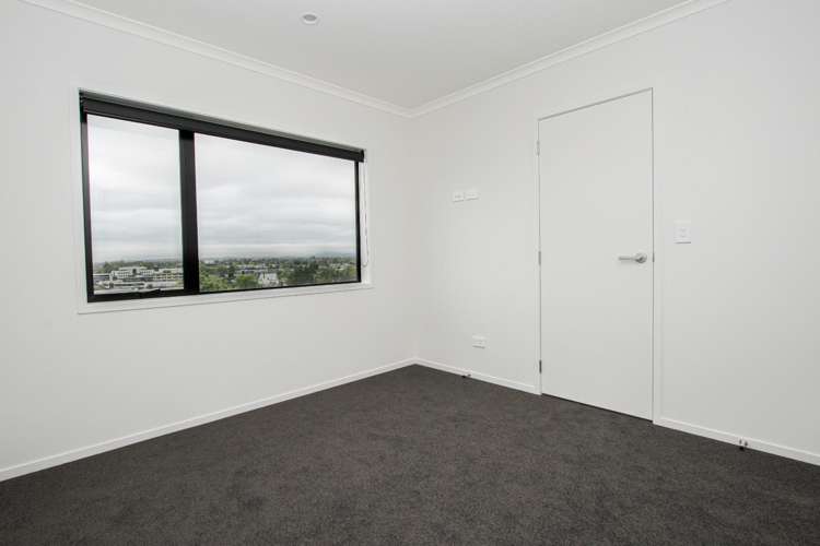 12/14 Ruakiwi Road 500063_12