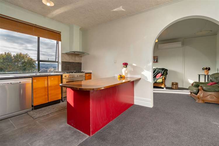 35 Easther Crescent Kew_2