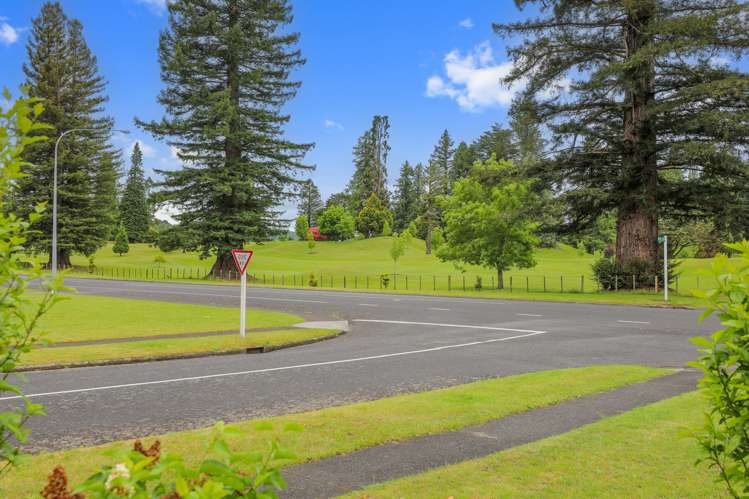 168 Golf Road Taumarunui_24