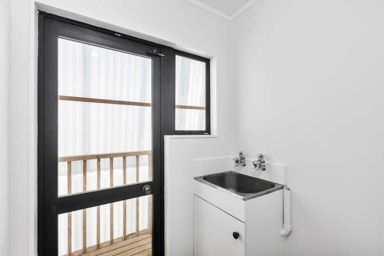 2 Beaufield Lane Te Atatu Peninsula_12