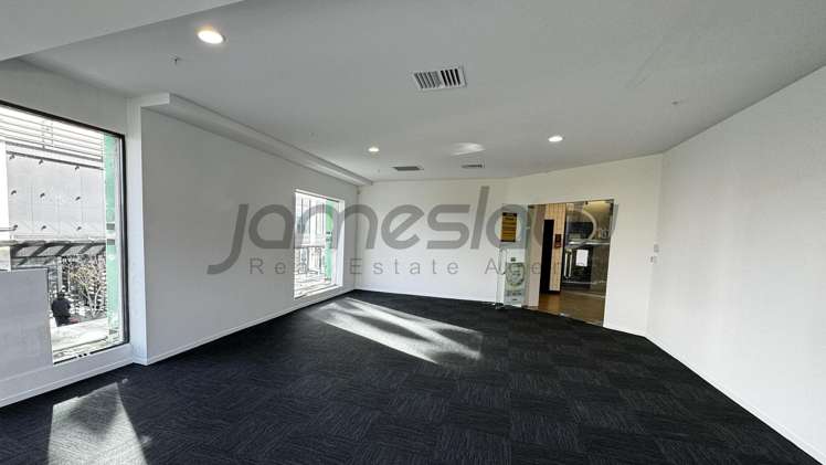 Unit I/255 Broadway Newmarket_9