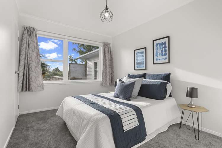 217 Glengarry Road Glen Eden_9