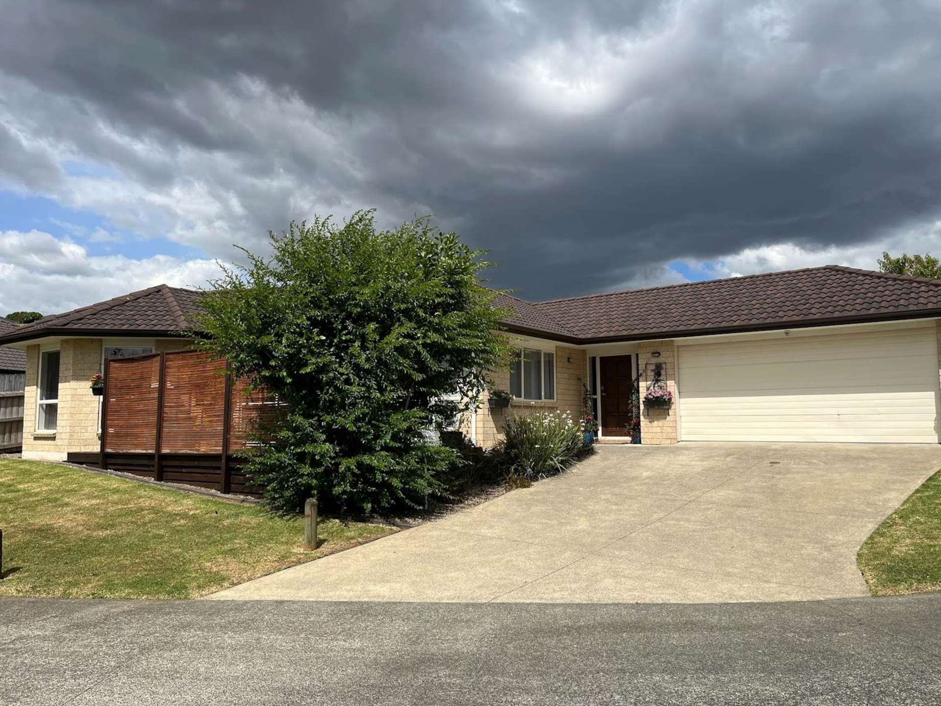 75 Isabella Drive Pukekohe_0