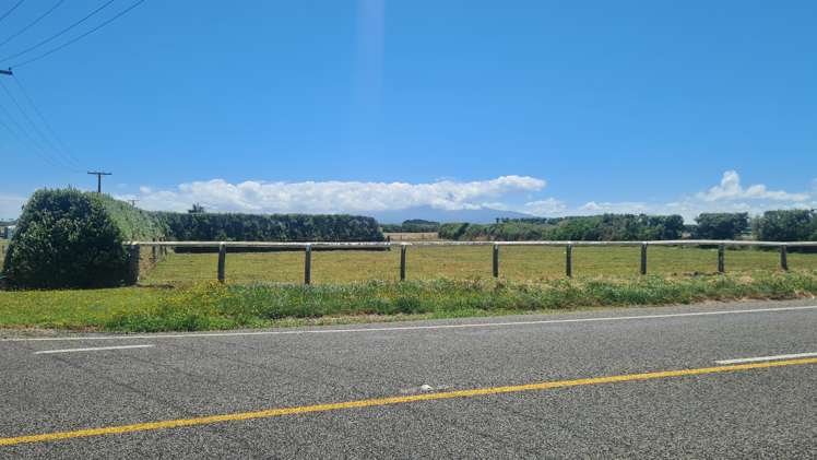 4 Campbell Road Otakeho_10