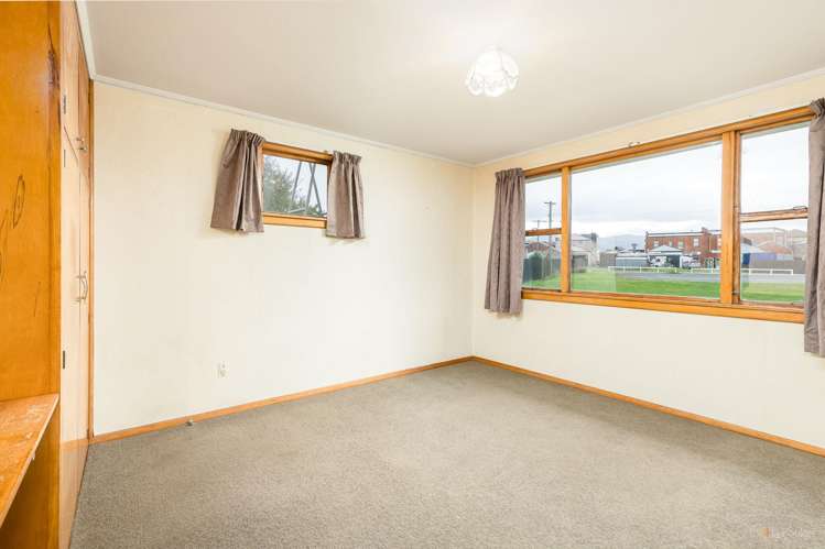 2 Kennedy Crescent Waimate_10