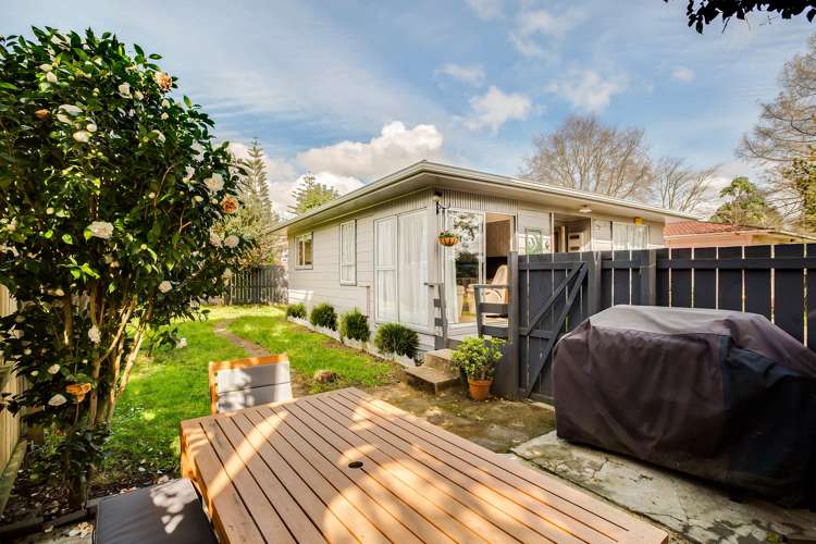 1/5 Balmerino Avenue Red Hill_11