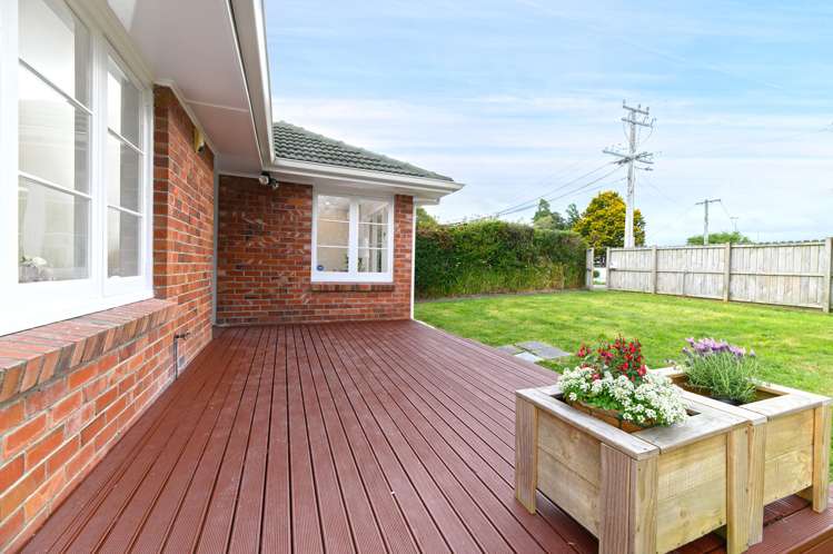 38 Neil Avenue Te Atatu Peninsula_13