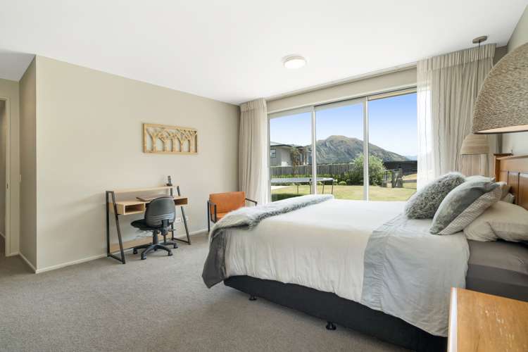 12 Edgewood Place Wanaka_9