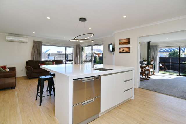 43 Anglesea Avenue Parklands_4