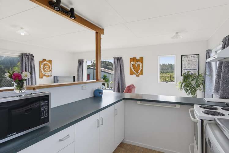590 Waitarere Beach Road Waitarere Beach_5