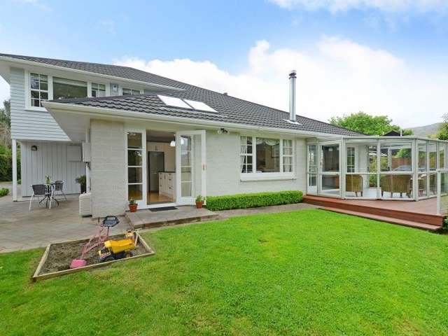 110 Barton Avenue Heretaunga_3