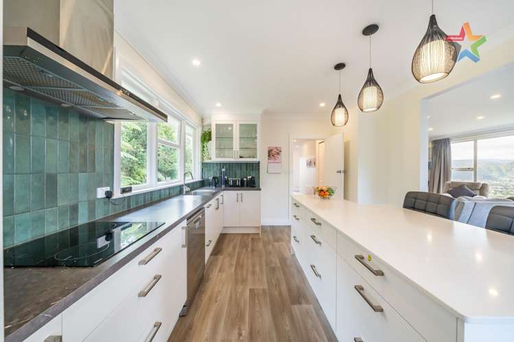 79 Miromiro Road Normandale_10