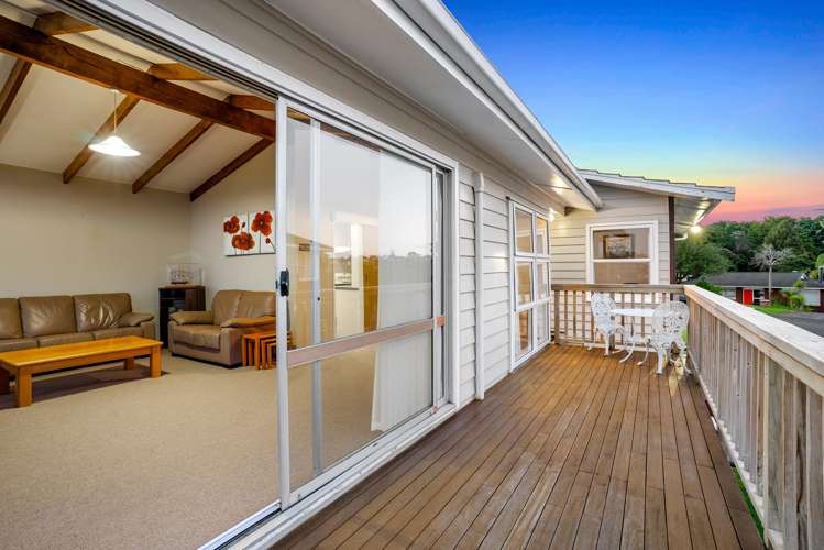 98 Eban Avenue Hillcrest_56