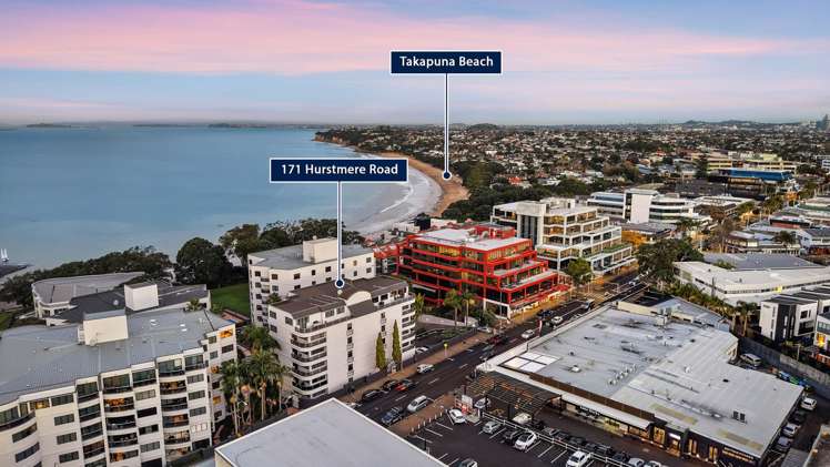 2C/171 Hurstmere Road Takapuna_37