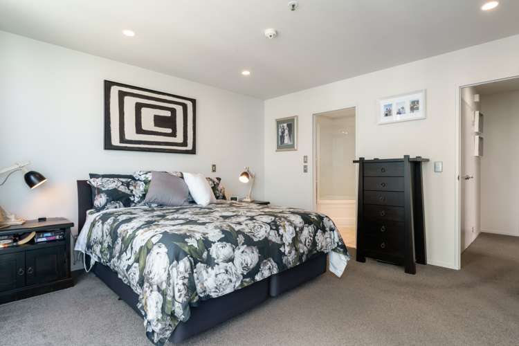 5b/1 Marine Parade Mount Maunganui_15