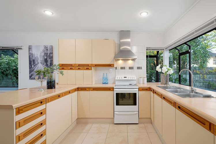 4 Rhinevale Close_2