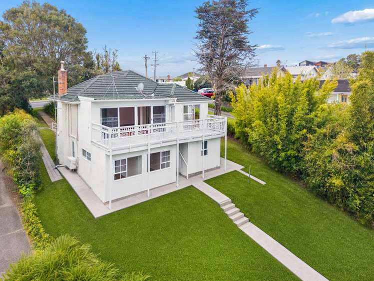 53 Pupuke Road Birkenhead_22