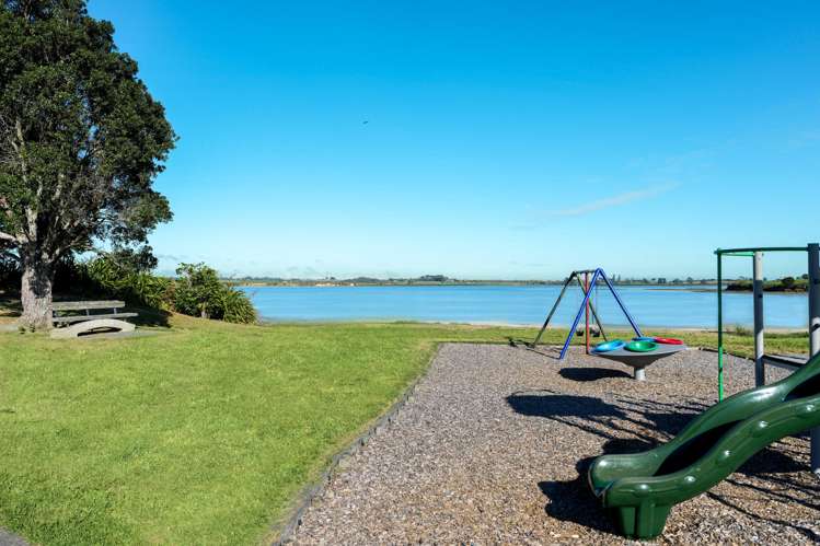 209 Carnoustie Drive Wattle Downs_6