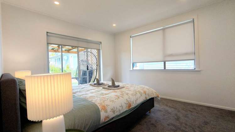 7 Cobham Crescent Kelston_21