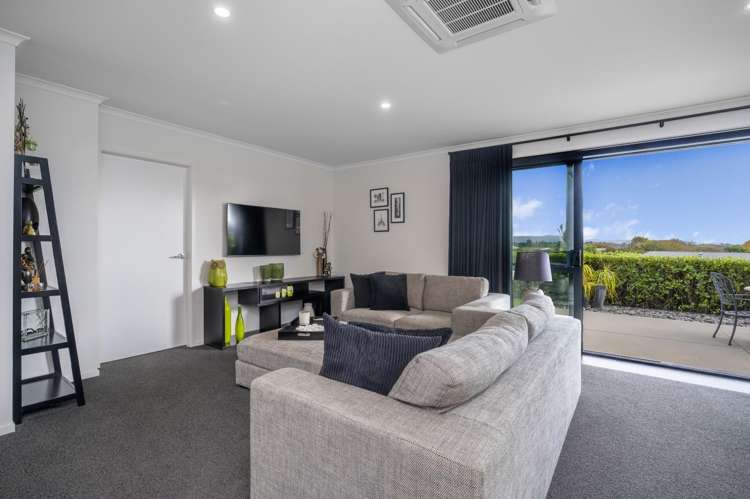 18 Vista Close_4
