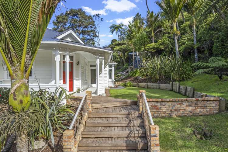 375 Huia Road Titirangi_23