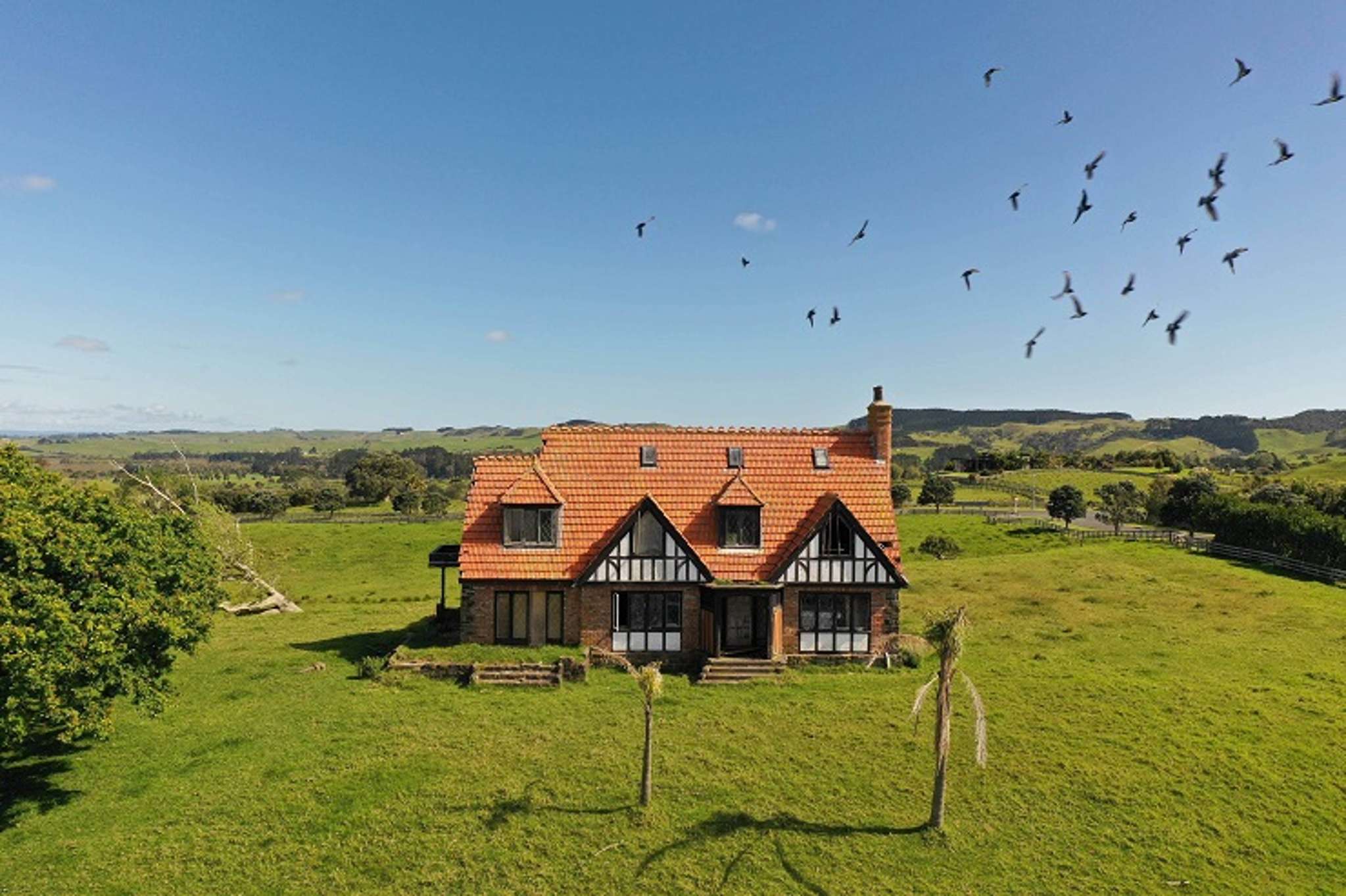 Mystery house on a hill - too dangerous for buyers to see inside