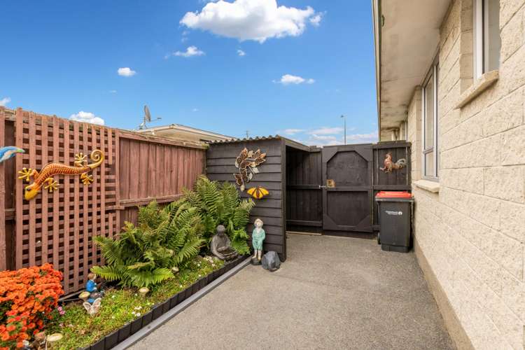 2/113A Oakhampton Street Hornby_12